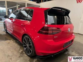 Volkswagen Golf  picture 4