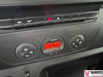 Nissan Interstar  picture 21