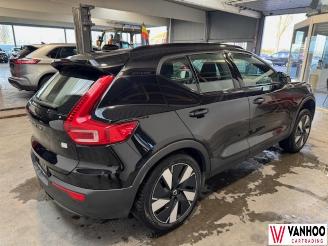 Volvo EX40  picture 8