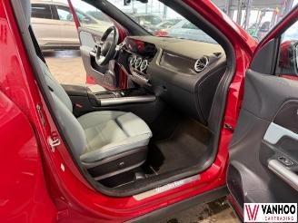 Mercedes GLA  picture 19