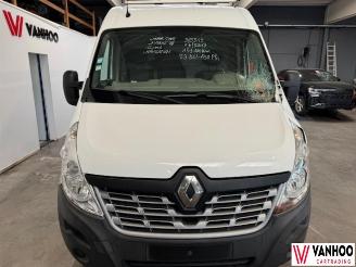 Schadeauto Renault Master  2017/3