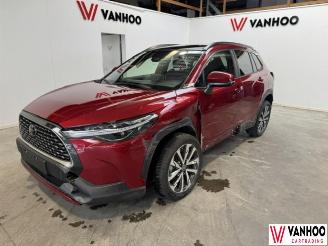 krockskadad bil auto Toyota Corolla CROSS 2025/9