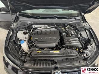 Volkswagen Golf  picture 9