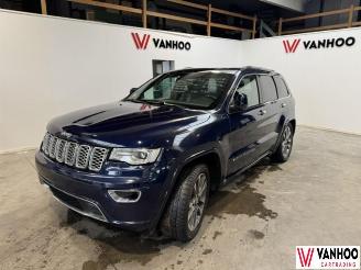 uszkodzony samochody osobowe Jeep Grand-cherokee CHEROKEE 2017/2