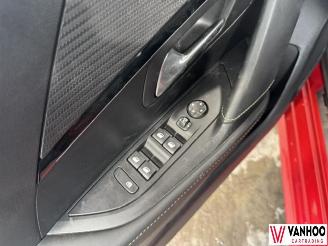 Peugeot 208  picture 20