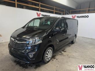 krockskadad bil auto Opel Vivaro  2016/5