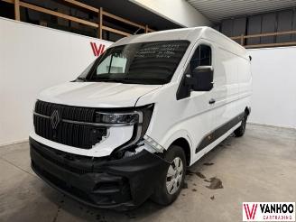 skadebil auto Renault Master  2025/3