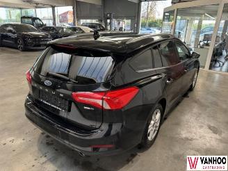 Ford Focus  picture 9