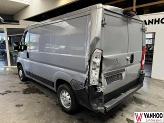 Damaged car Peugeot Boxer  2021/6