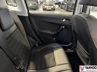 Peugeot 2008  picture 10