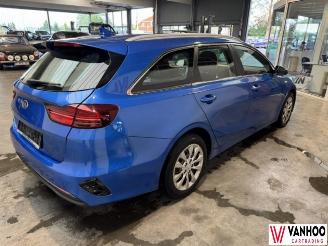 Kia Cee d  picture 7