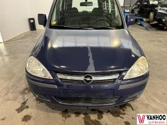 Opel Combo  picture 2