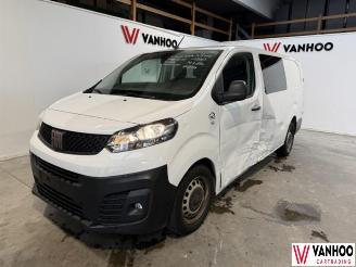 skadebil auto Fiat Scudo  2023/2