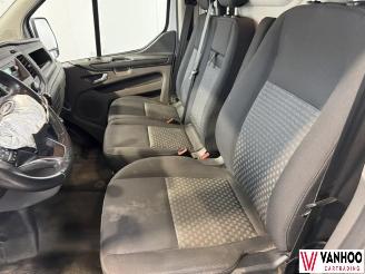 Ford Transit  picture 16