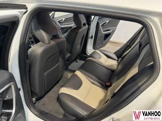 Volvo V-60  picture 11