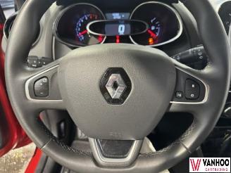Renault Clio  picture 16