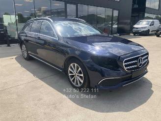 Schadeauto Mercedes E-klasse 200 D 2019/11