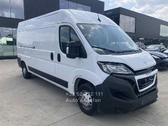 Damaged car Peugeot Boxer  2023/7