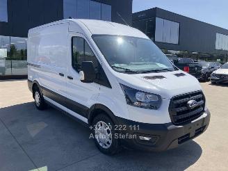 Schadeauto Ford Transit TREND 2023/11