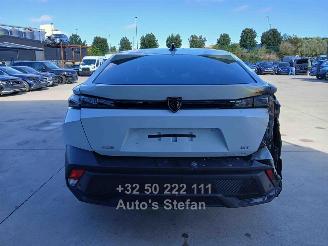 Peugeot 408 HYBRID 136 GT picture 5