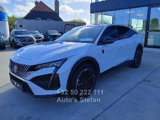 Peugeot 408 HYBRID 136 GT picture 3