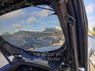 Peugeot 408 HYBRID 136 GT picture 19