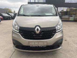 Renault Trafic COMBI EXPRESSION picture 2