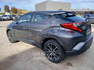 Toyota C-HR C-BUSINESS PLUS picture 4