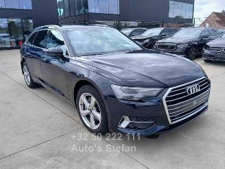 krockskadad bil auto Audi A6 AVANT 35 TDI SPORT 2024/4