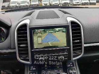 Porsche Cayenne S E-HYBRID picture 10