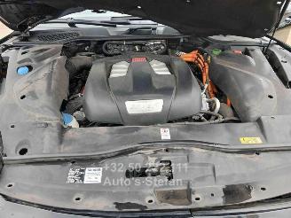 Porsche Cayenne S E-HYBRID picture 17