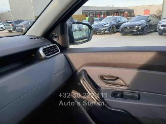 Dacia Duster ESSENTIAL picture 8