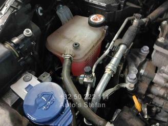 Toyota C-HR  picture 23