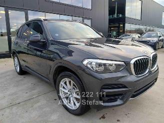 krockskadad bil auto BMW X3 XDRIVE30E 2021/5