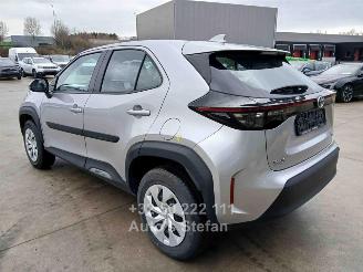 Toyota Yaris CROSS picture 3