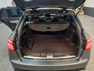 Mercedes C-klasse 63 AMG picture 13