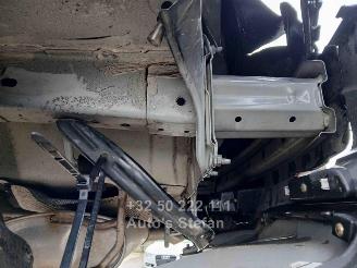 Suzuki SX4 S-CROSS picture 32