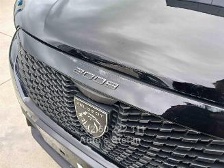 Peugeot 2008 STYLE picture 20