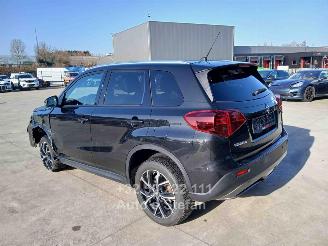 Suzuki Vitara  picture 12
