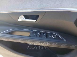 Peugeot 5008 GT picture 5
