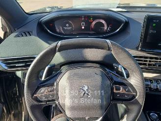 Peugeot 5008 GT picture 4