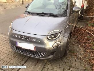 Fiat 500 E ICON picture 17