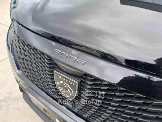 Peugeot 2008 STYLE picture 25