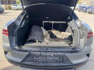 Jaguar I-Pace R-DYNAMIC SE picture 18