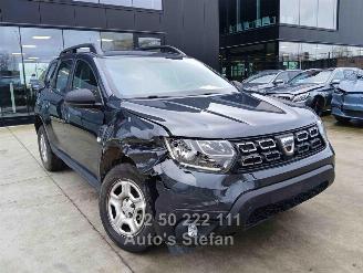 skadebil auto Dacia Duster COMFORT 4WD 2020/10