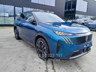 Schadeauto Peugeot 3008  2024/9