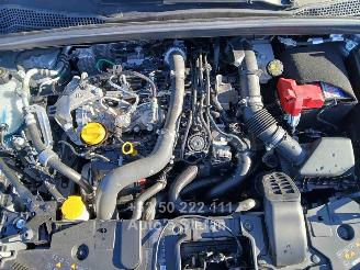 Renault Captur  picture 23