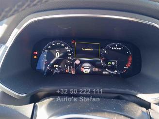 Renault Captur  picture 11