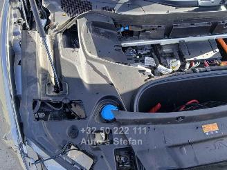 Jaguar I-Pace R-DYNAMIC SE picture 17