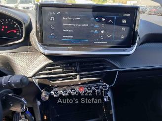 Peugeot 2008 STYLE picture 8